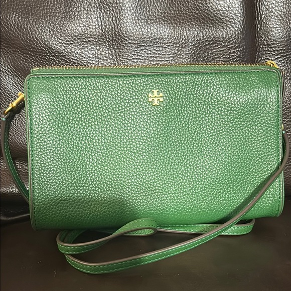 Green Leather Crossbody Bag - Picture 4 of 4